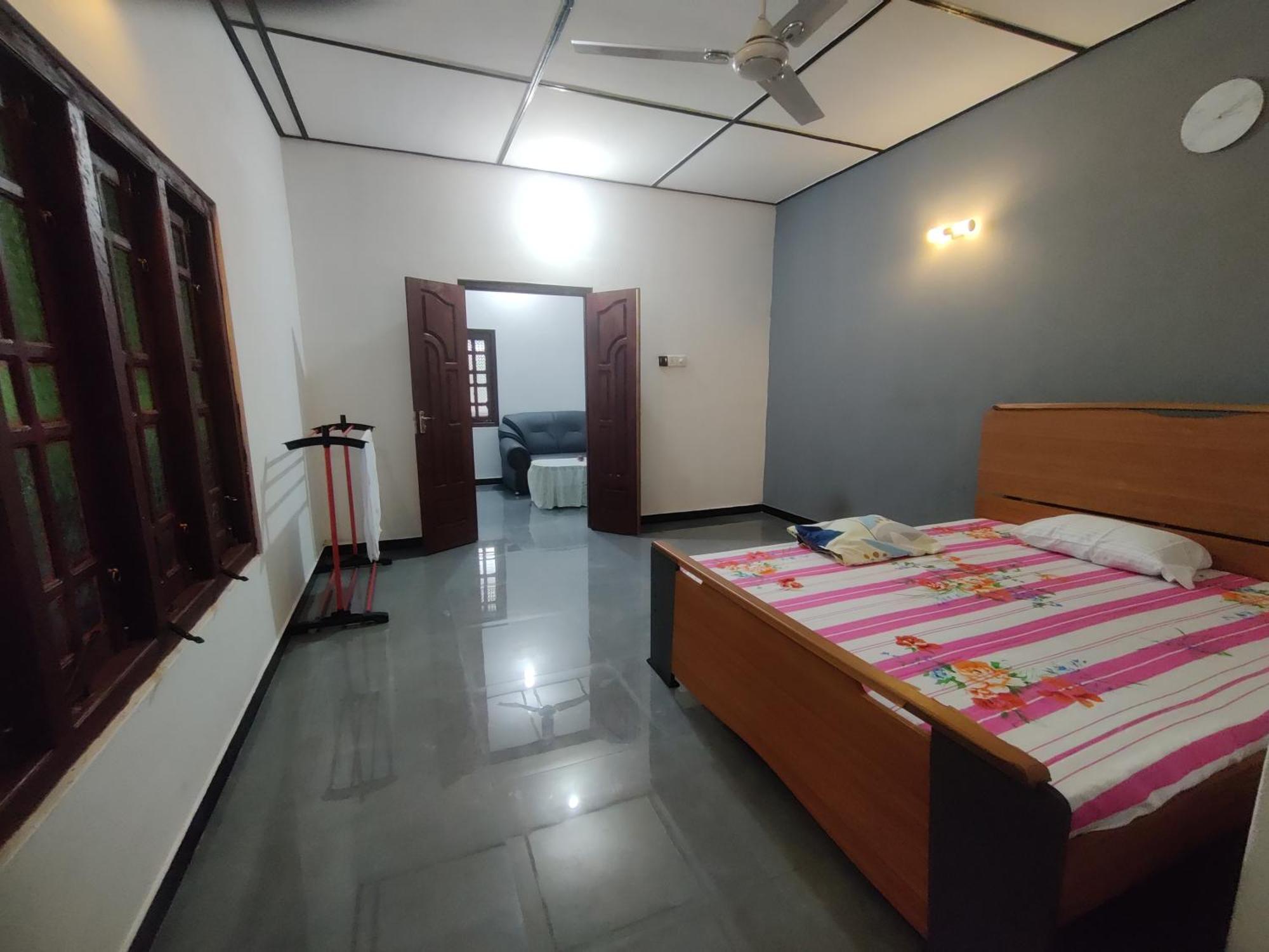 Enoch Guest House Mannar Exterior photo